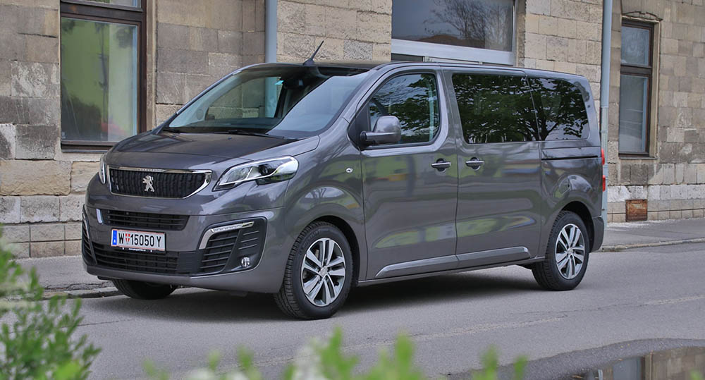 Экстерьер Peugeot Traveller