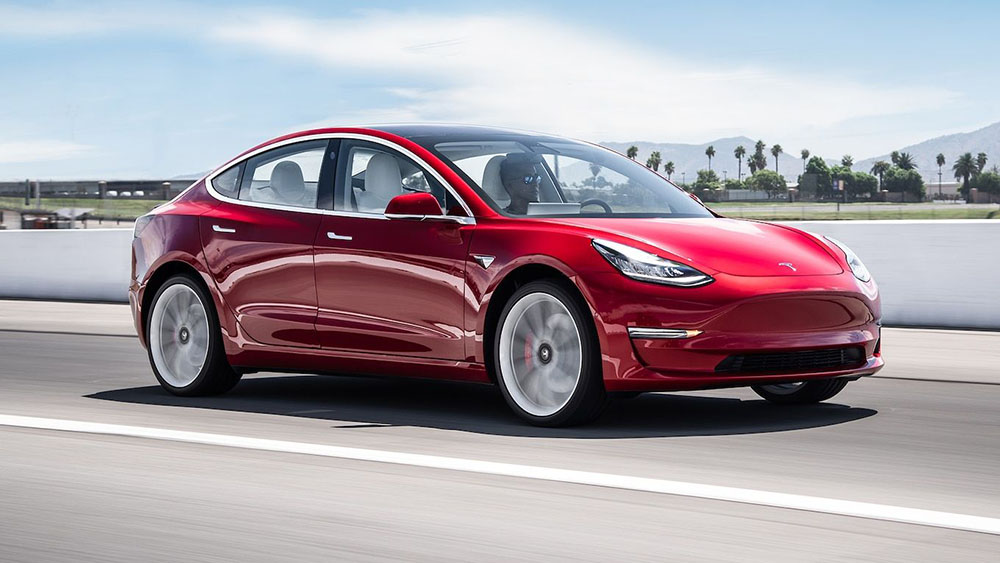 Авто Tesla Model 3