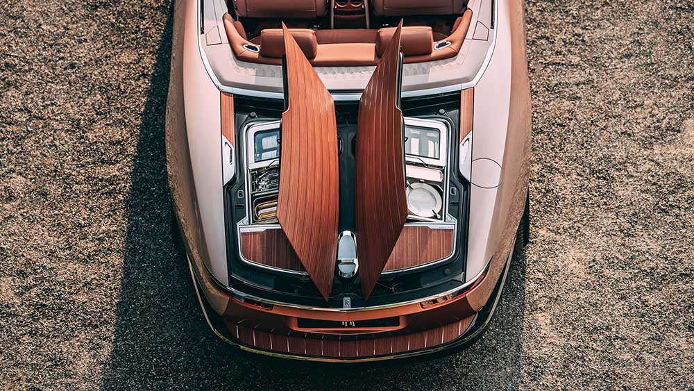 Rolls-Royce Boat Tail и багажник