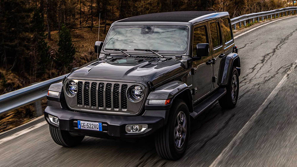 Автомобиль Jeep Wrangler