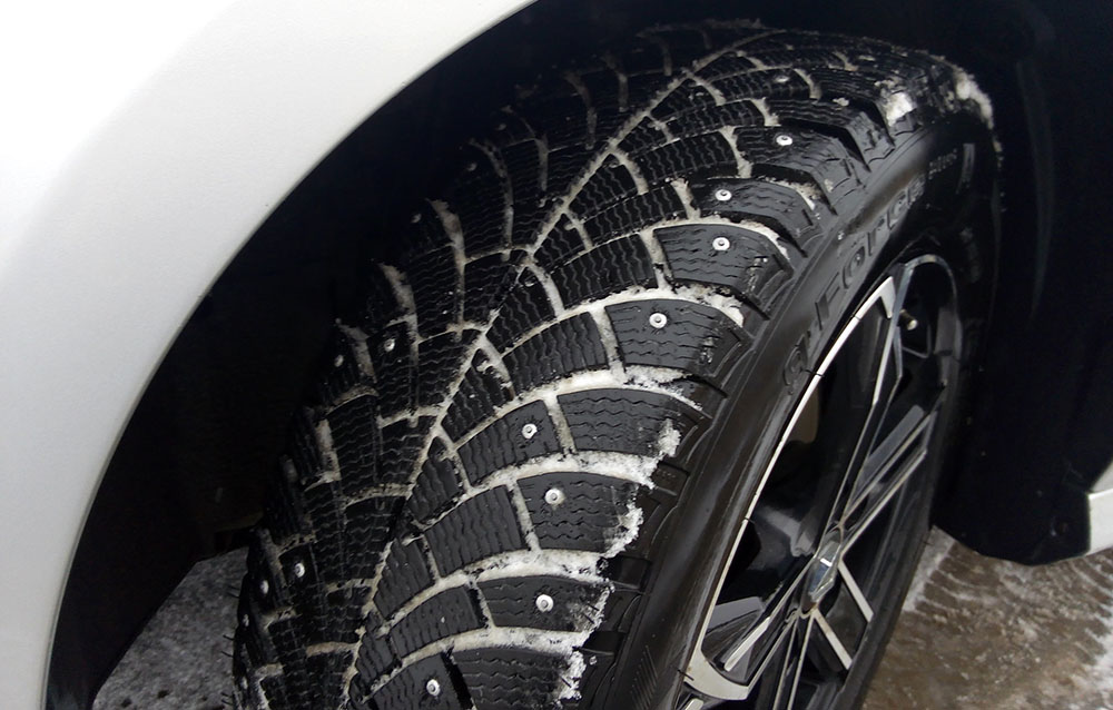 BFGoodrich g-Force Stud