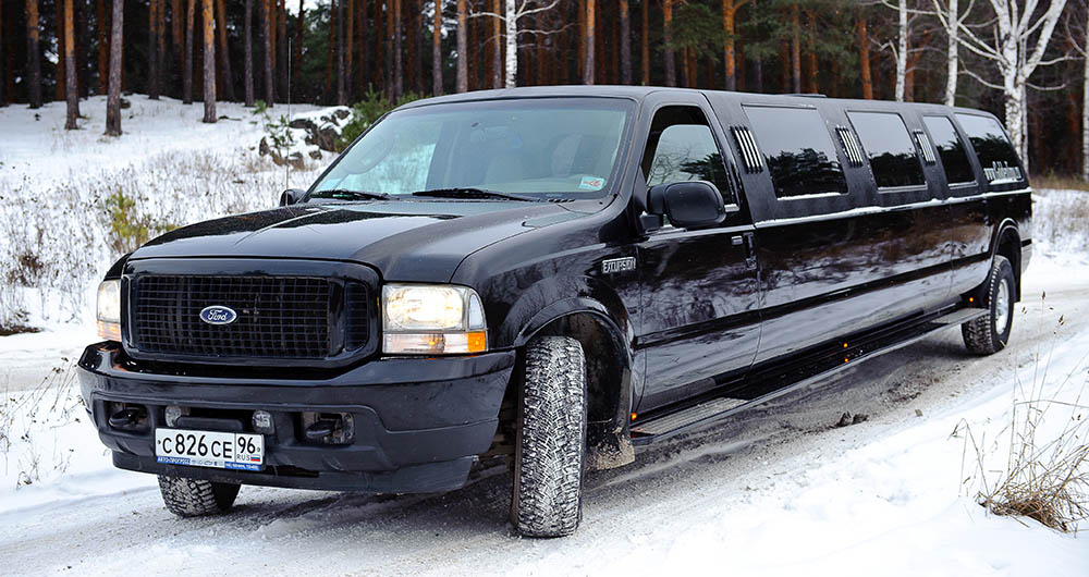 Авто Ford Excursion