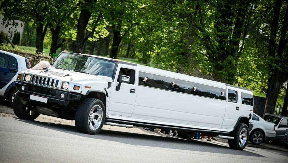 Авто Hummer H2