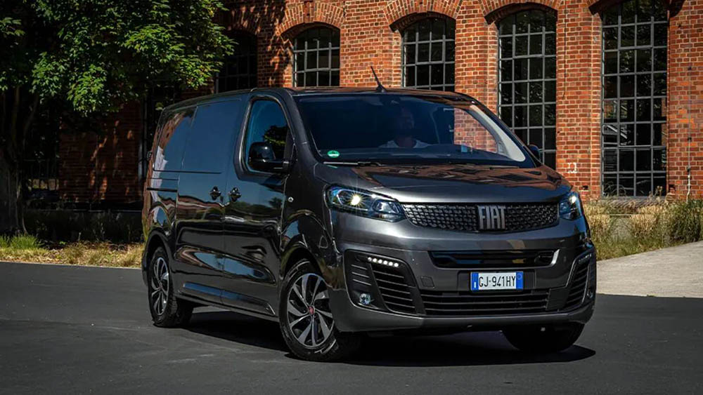 Автомобиль Fiat Scudo