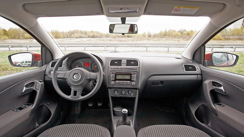 Салон Volkswagen Polo V