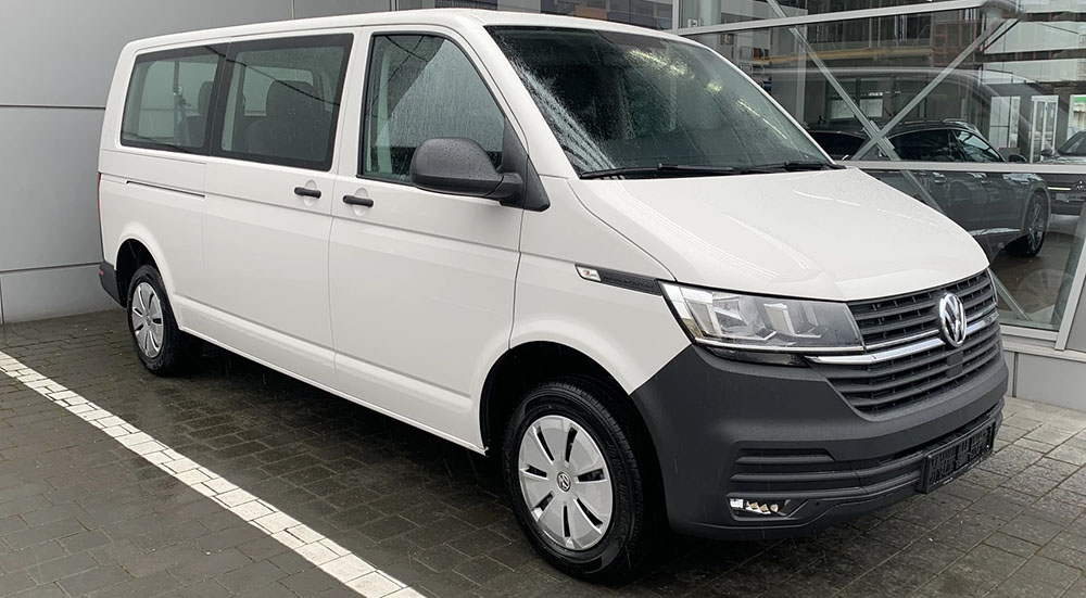 Volkswagen Transporter Kombi L2H1