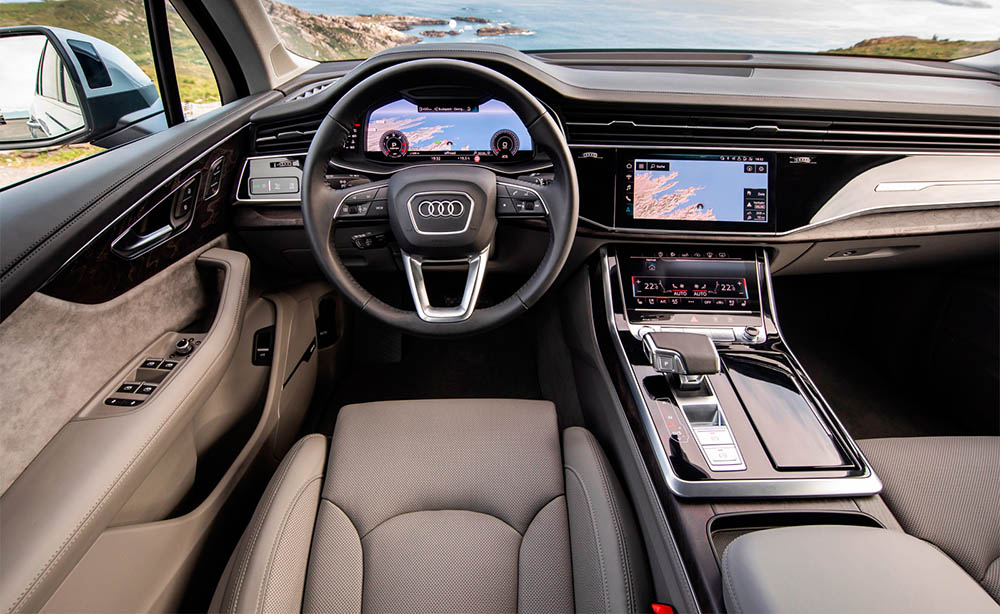 Салон Audi Q7