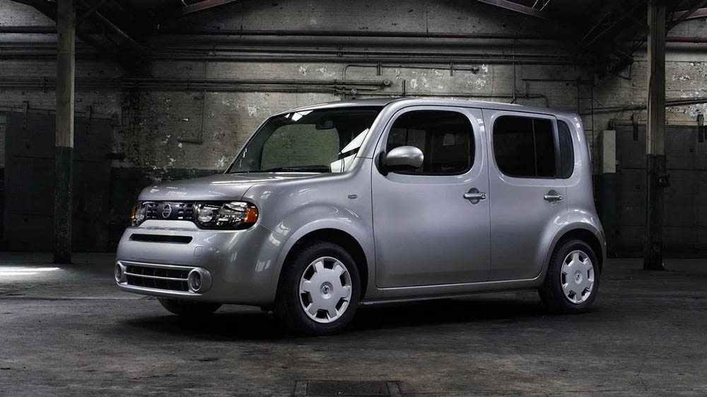 Авто Nissan Cube