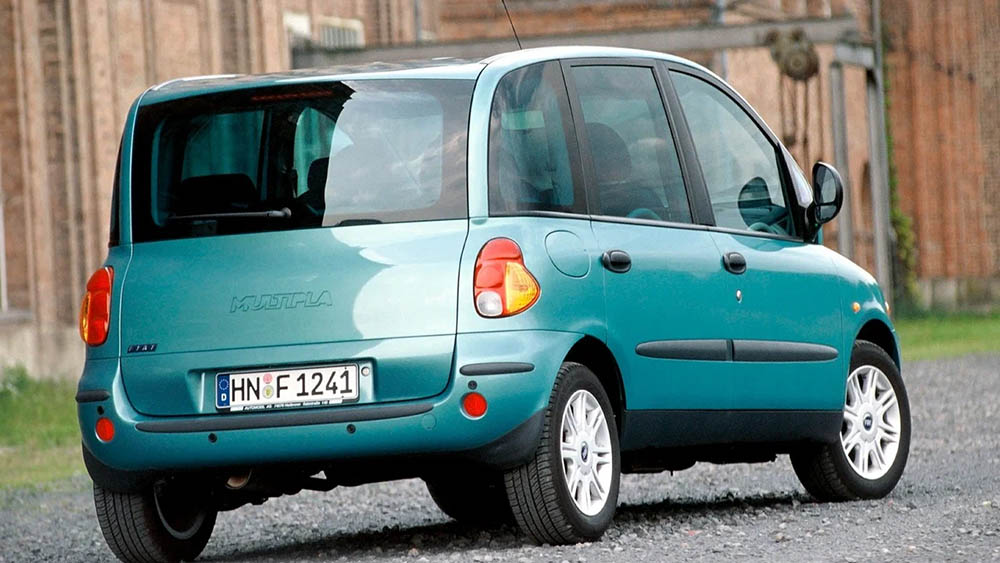 Fiat Multipla сзади