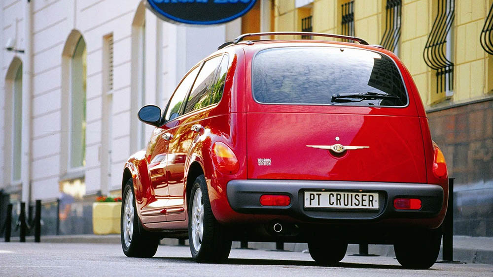 Сзади Chrysler PT Cruiser