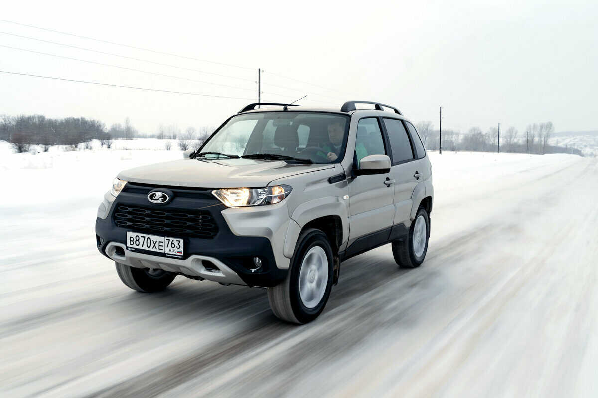 Автомобиль Lada Niva Travel